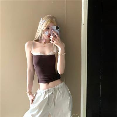 邻居大战2：姐妹会崛起